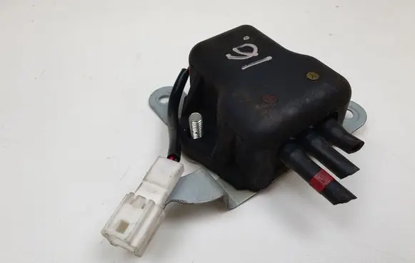 Nissan Juke I F15 Camera control unit module 276113716 284L4BV80A