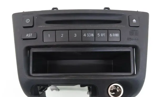 Toyota Yaris Radio/CD/DVD/GPS head unit 861200D140