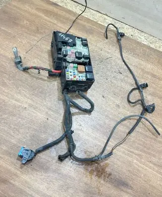 Volvo V50 Fuse box set 8688040 518818000 010709