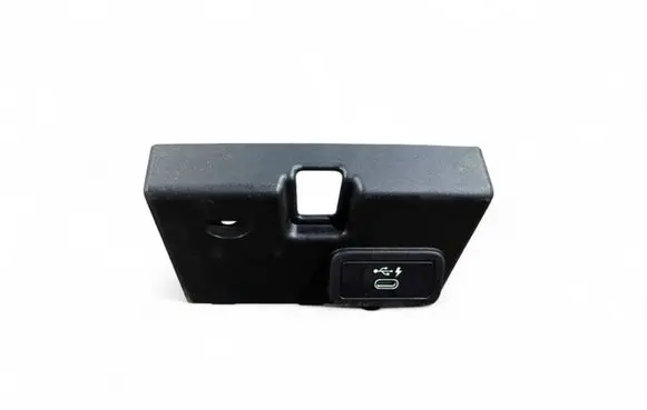BMW 3 G20 G21 USB socket connector 529701 19163010 8711939