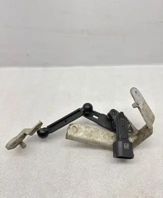 BMW X5 G05 Headlight/headlamp level sensor 6895467
