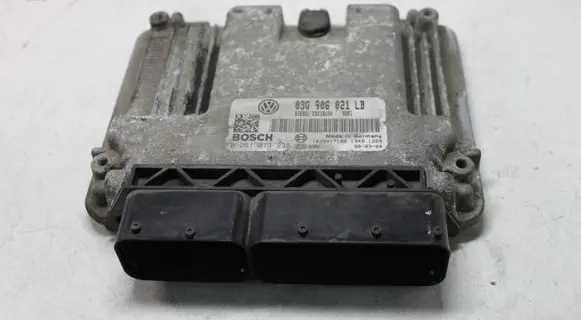 Skoda Octavia Mk2 (1Z) Engine control unit/module 03G906021LB