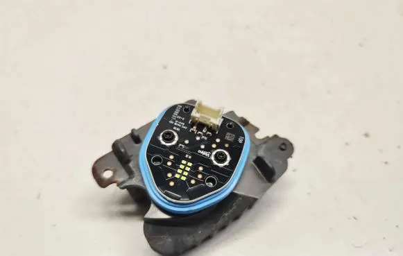 Tesla Model 3 LED ballast control module B109037B