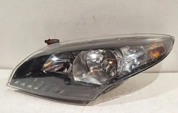 Renault Megane III Headlight/headlamp