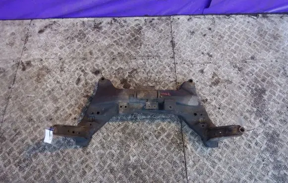 Nissan Almera Tino Front subframe