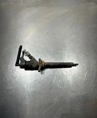 Citroen Berlingo Fuel injector 0445110239