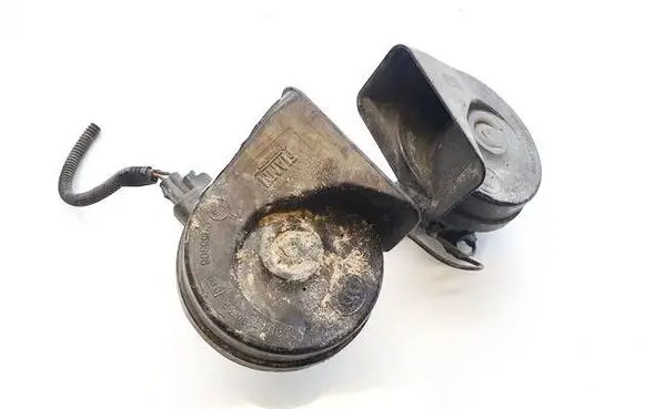 Ford Kuga I Horn signal e30055306
