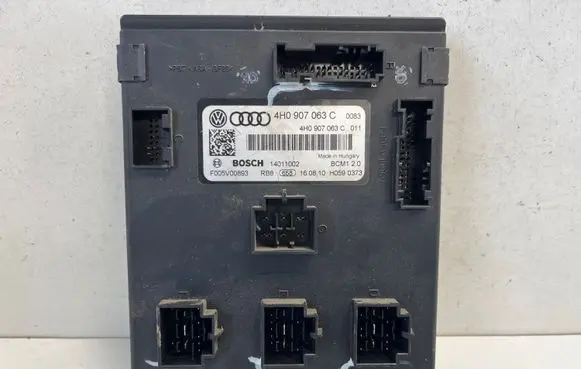 Volkswagen Touareg II Comfort/convenience module 4H0907063C 14011002 005V0089