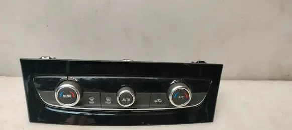 Opel Grandland X Climate control unit