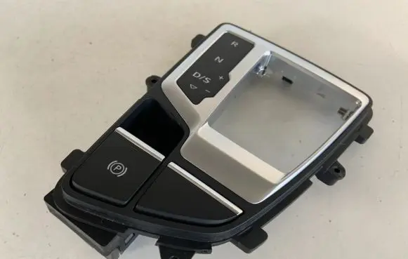 Audi Q7 4M Gear shifter surround trim plastic 4M1927225A 4M1713111F