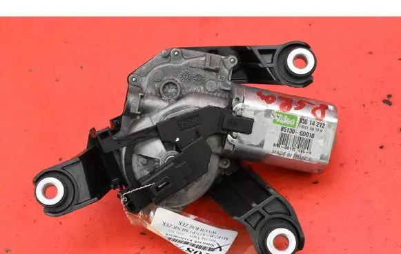 Toyota Yaris Verso Rear window wiper motor 851300D010