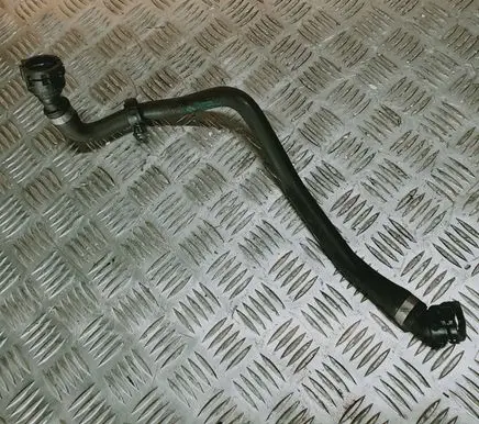 BMW 3 F30 F35 F31 Coolant pipe/hose 8514008 472131483780