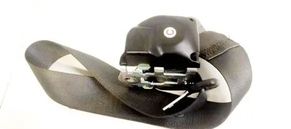 Fiat Croma Middle seatbelt (rear) 33053986A