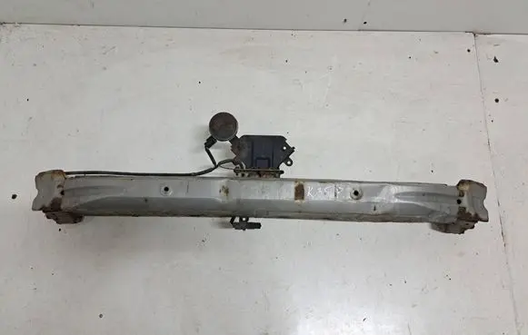 Honda FR-V Front bumper cross member