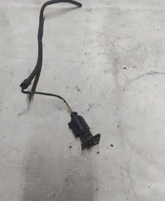 Volkswagen Touran I Outside/external air temperature sensor 1j0973702