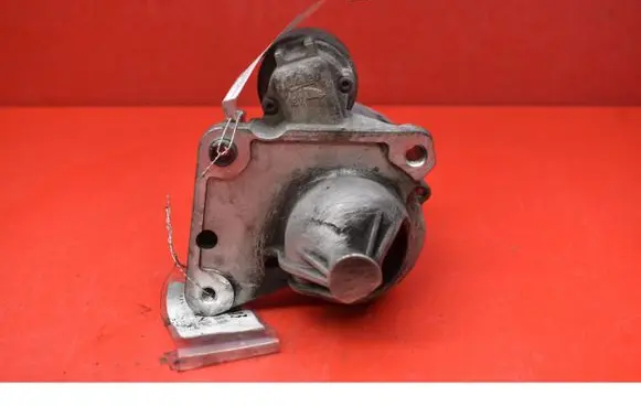 Peugeot 308 Starter motor 9662854180