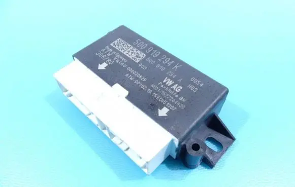 Seat Leon (5F) Parking PDC control unit/module 5Q0919294K IMPRK1351391