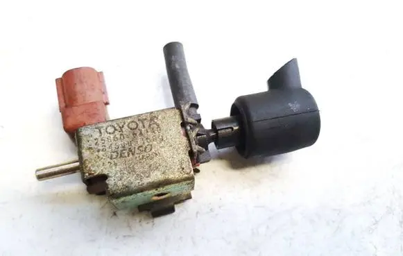 Toyota Corolla E120 E130 Turbo solenoid valve 2586064140