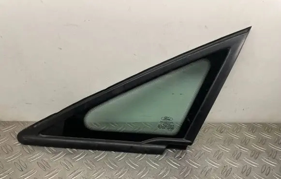 Ford C-MAX II Front triangle window/glass AM51R29711A