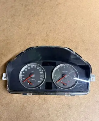 Volvo V50 Speedometer (instrument cluster) 30710071 CE0889