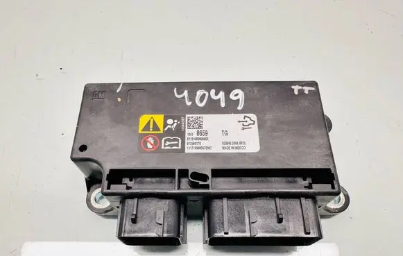Opel Insignia B Airbag control unit/module 812586170 8110100000000X