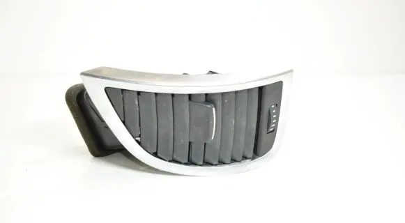 Audi Q7 4L Dashboard side air vent grill/cover trim 4L0820902T