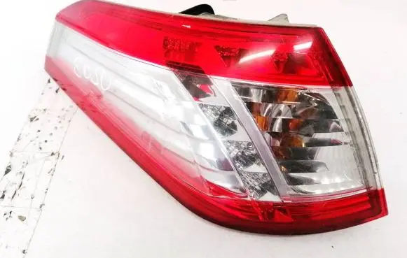 Peugeot 508 Rear/tail lights