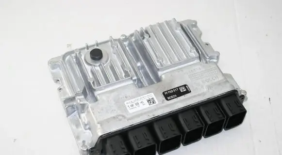 BMW X3 G01 Engine control unit/module 5A8F928