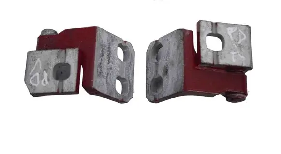 Front door upper hinge
