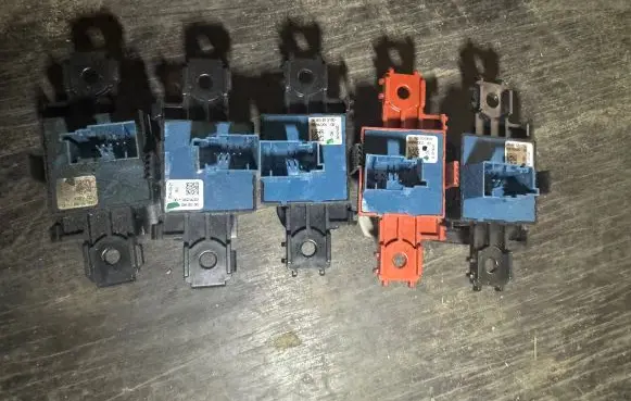 Peugeot 508 Hand parking brake switch 96661121XT00 032142201