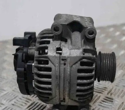 Audi A4 S4 B6 8E 8H Generator/alternator 06B903016P 0124515059