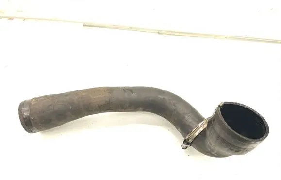 Intercooler hose/pipe