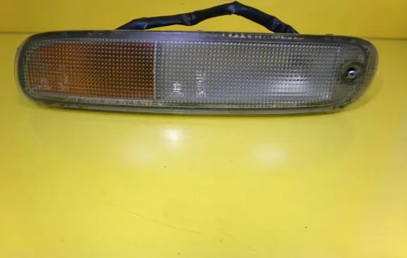 Mazda 323 Front indicator light 210-61703