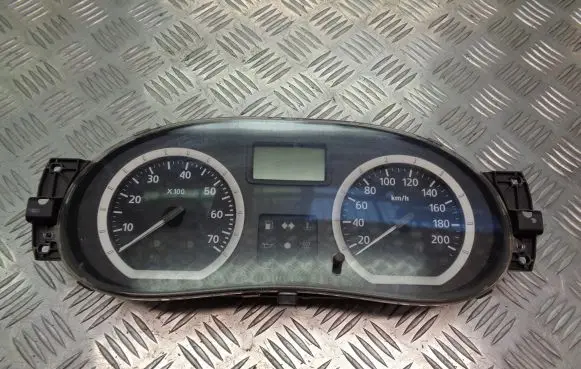 Dacia Logan I Tachometer P8200377739