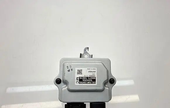 Toyota Yaris Cross Fuel injection pump control unit/module 8957110010 4998001110