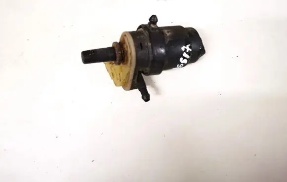 Opel Zafira B Windscreen/windshield washer pump 24439254