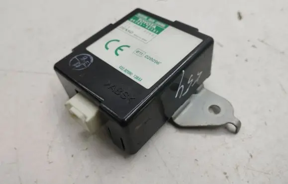 Toyota RAV 4 (XA20) Door central lock control unit/module 8974142151