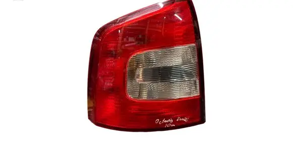 Skoda Octavia Mk2 (1Z) Rear/tail lights 1Z9945257 5023