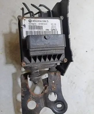 Volkswagen PASSAT CC ABS Pump 3C0614109T