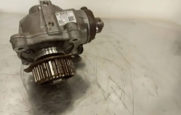 Ford Focus Fuel injection high pressure pump 0445010592 9811347280