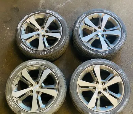 Peugeot 308 R17 alloy rim 9677989777