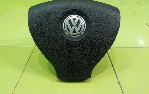 Volkswagen Tiguan Steering wheel airbag 610079601C