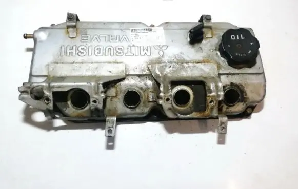 Rocker cam cover