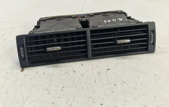 Audi A4 S4 B7 8E 8H Dash center air vent grill 8E0820951H