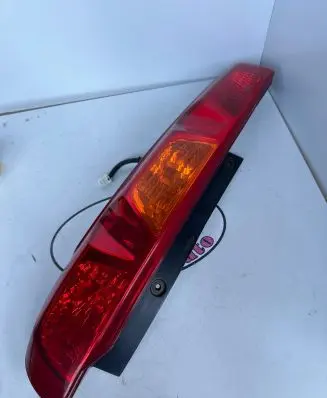 Nissan X-Trail T31 Rear/tail lights 22063828