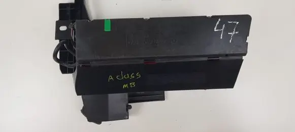 Mercedes-Benz A W169 Fuse module 1695450540