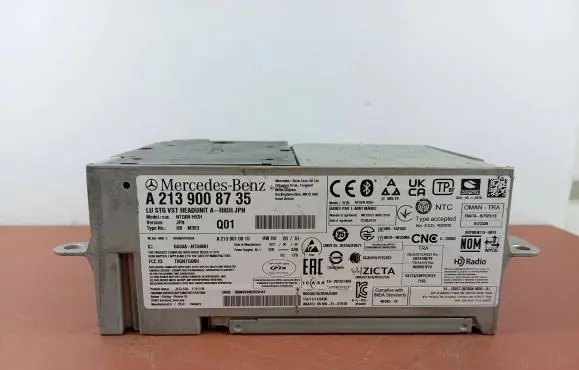 Mercedes-Benz E W213 Navigation unit CD/DVD player A2139008735