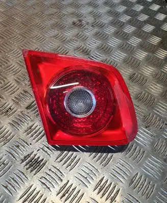 Volkswagen Jetta V Tailgate rear/tail lights 1K5945093J