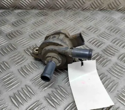 Toyota Land Cruiser (BJ70) Electric auxiliary coolant/water pump 161B047010