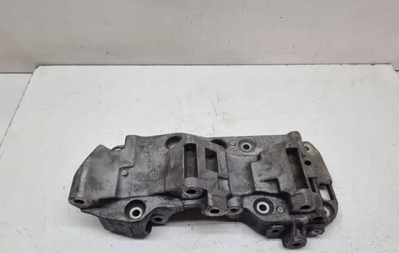 BMW X3 F25 Generator/alternator bracket 8506863 11168506863